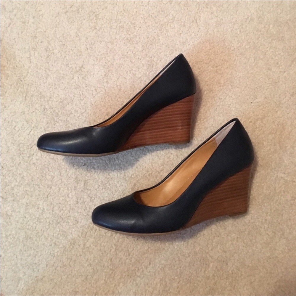 Nine West Navy Wedges